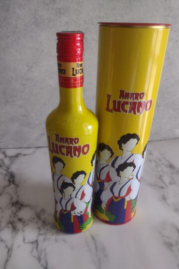 Amaro Lucano